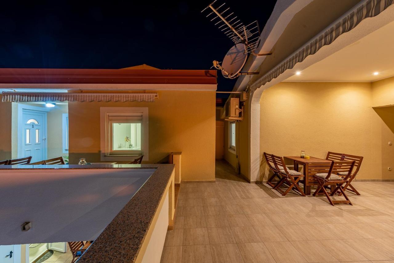 Villa Karmen - Poolhouse Вир Экстерьер фото
